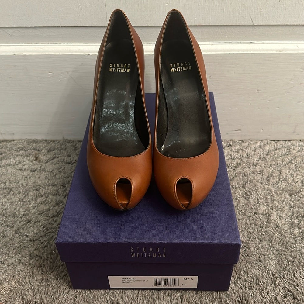 Stuart Weitzman Peek Pump Brandy Butter Calf Heel Size: 7.5